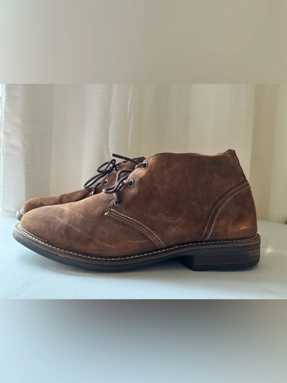 Naot pilot suede